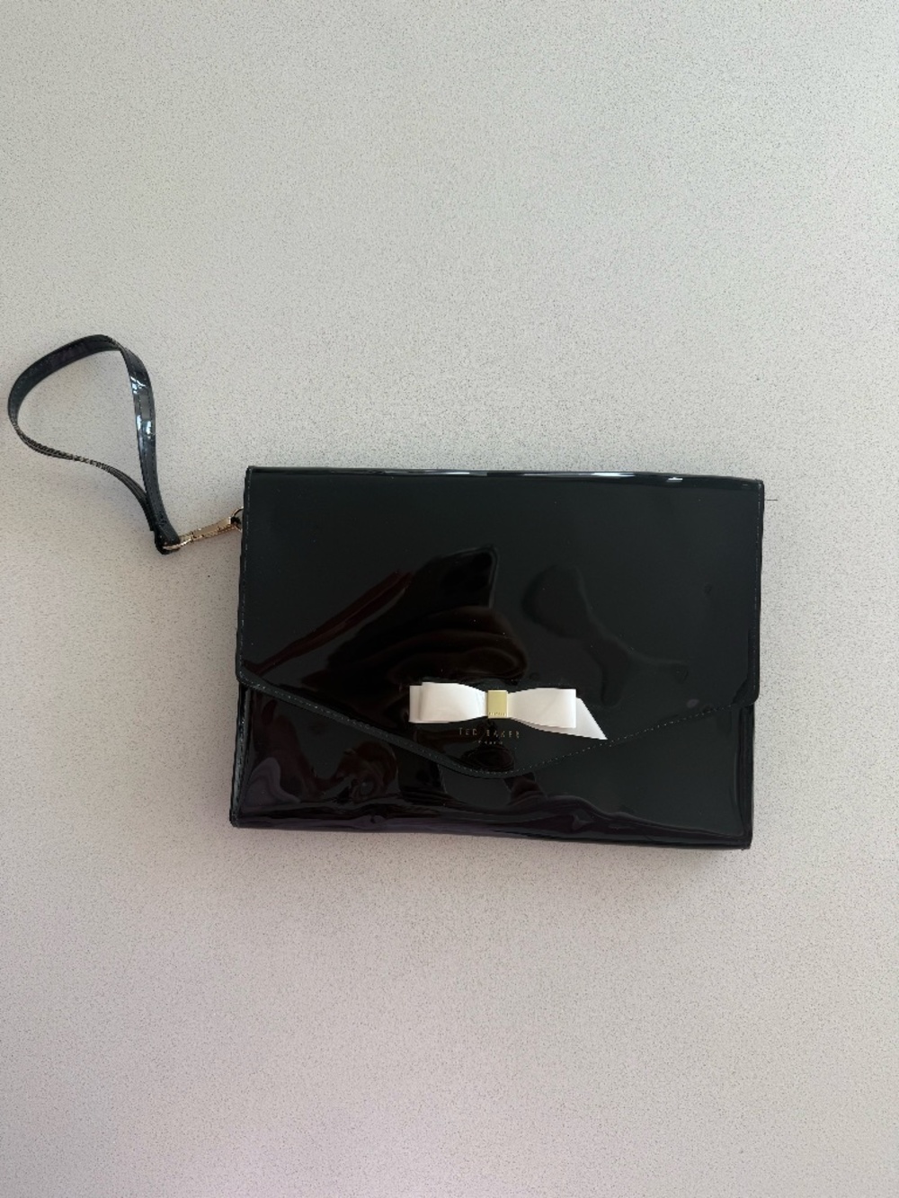 Ted Baker London Black Patent Leather Envelope Clutch | White Bow | Wristlet